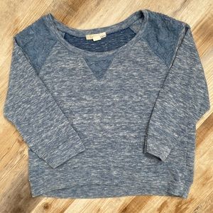 Blue Quarter-Length Sleeved Cropped Sweater